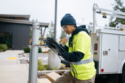 Why ECs, EPCs, and Commercial Solar Companies Should Get into the EV Charging Business… and how everyone can benefit!